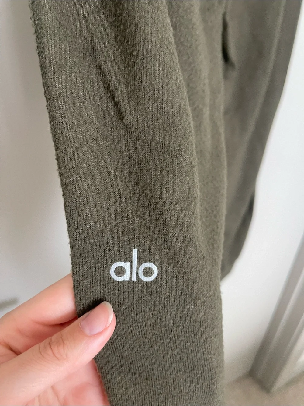 ALO Yoga Olive Jogger Sweatpants